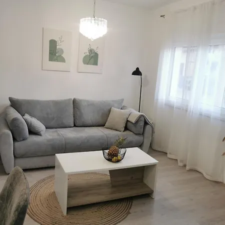 Teo Apartment Medulin